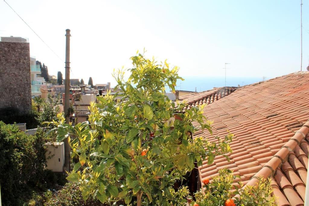 Taormina Casa Sarina Apartamento Exterior foto