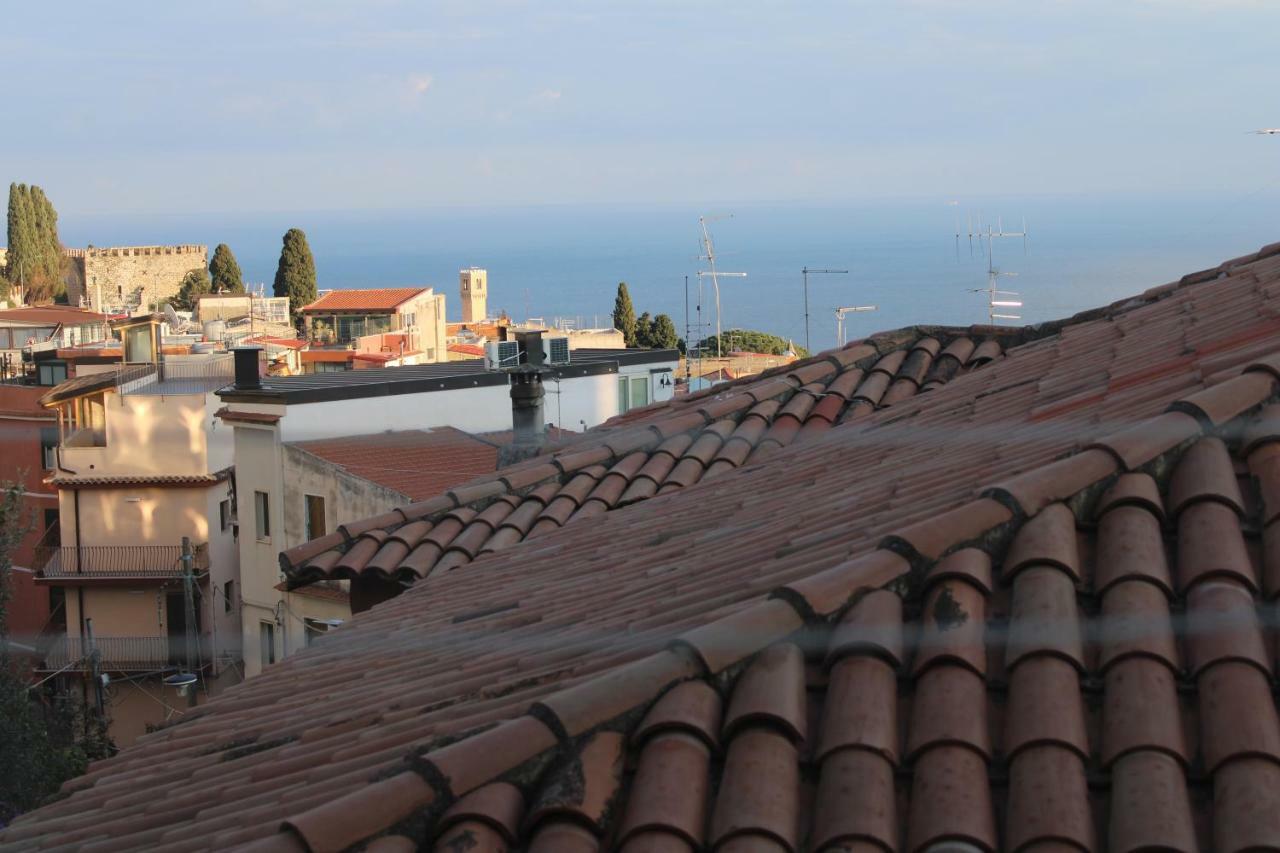 Taormina Casa Sarina Apartamento Exterior foto